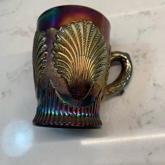 Vintage Dungan Iridescent Carnival Shell Design Glass Mug - Picture 3 of 9
